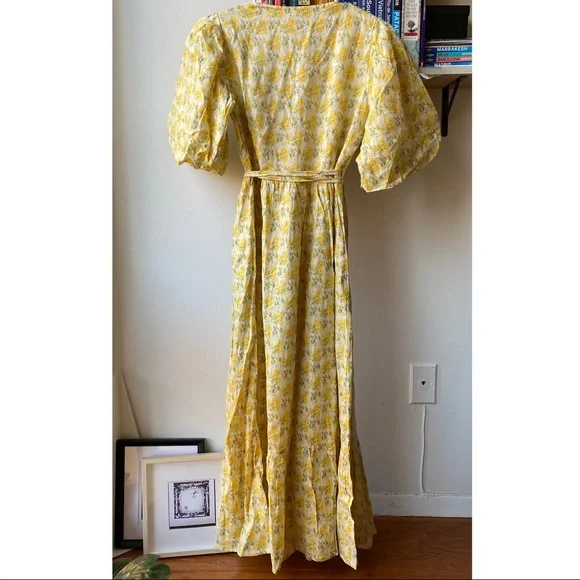 Faithfull the Brand Thulla Floral Print Linen Wrap Midi Dress - Picture 7 of 9